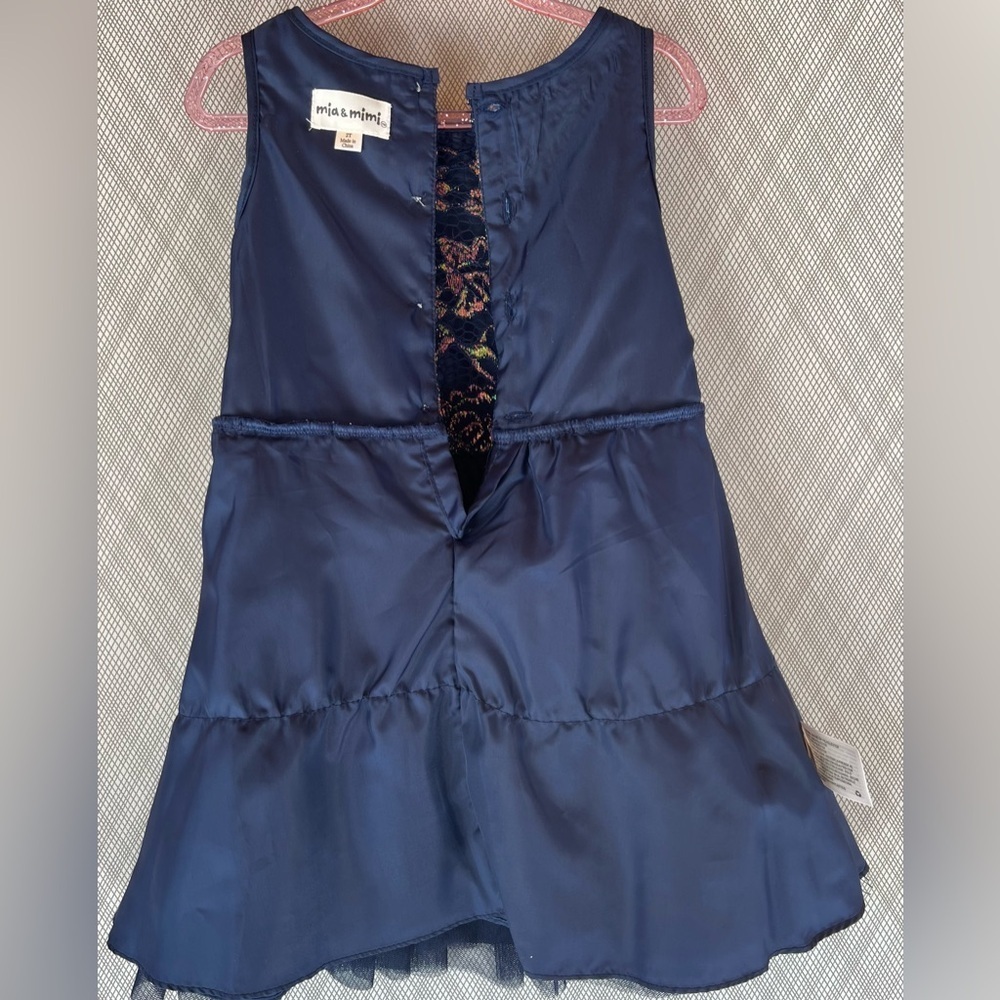 mia and mimi- Floral sleeveless navy Lace Dress NWT (Size 2t) - Picture 4 of 8